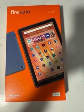 Amazon Fire HD 10 Tablet in Blue - 32 GB (13th Gen)